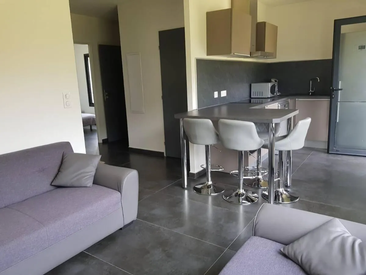 3 Pieces Mougins Dans Villa Contemporaine